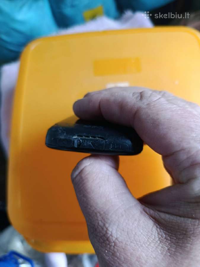 Nokia 6310i ir kiti knopkiniai ir liečiami - nuotraukos Nr. 13