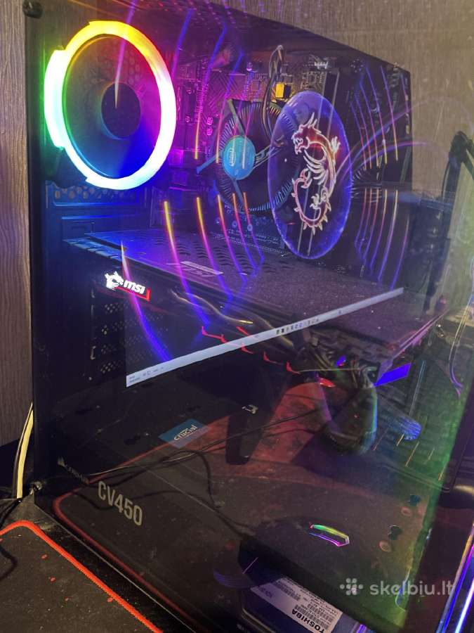 Pc su monitoriumi - nuotraukos Nr. 2