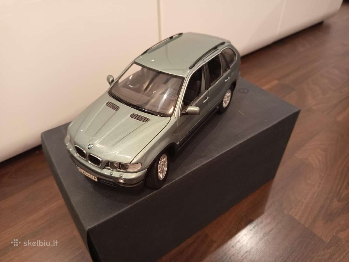 Kyosho Bmw X5 3.0d E53, 1:18 - nuotraukos Nr. 3