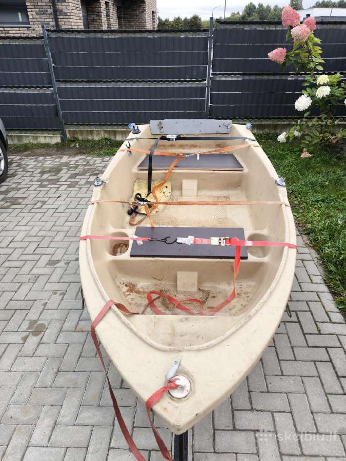 Nedidelė plastikinė valtis 240 x 118 cm - nuotraukos Nr. 2