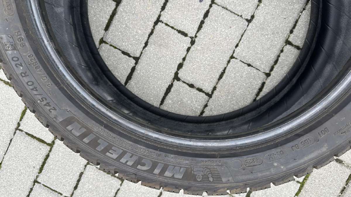 Michelin X-ice Snow R20 245/40 + 275/35, 2025 m. - nuotraukos Nr. 15