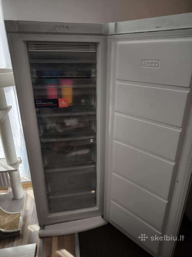 Šaldiklis Electrolux Euf2047aow - nuotraukos Nr. 3