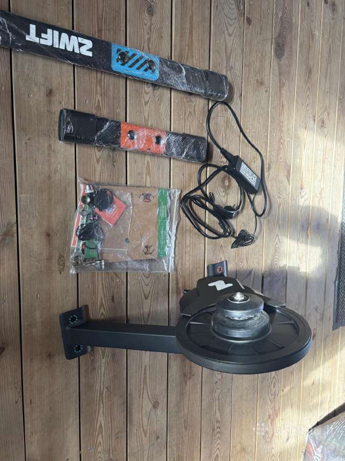 Zwift Hub One dviračio treniruoklis - nuotraukos Nr. 2