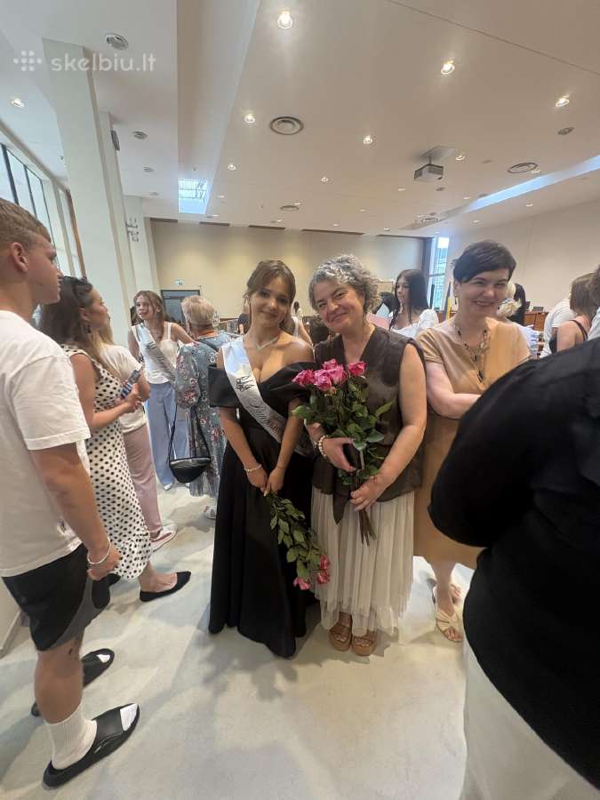 Elegantiška juoda korsetinė suknelė - nuotraukos Nr. 2