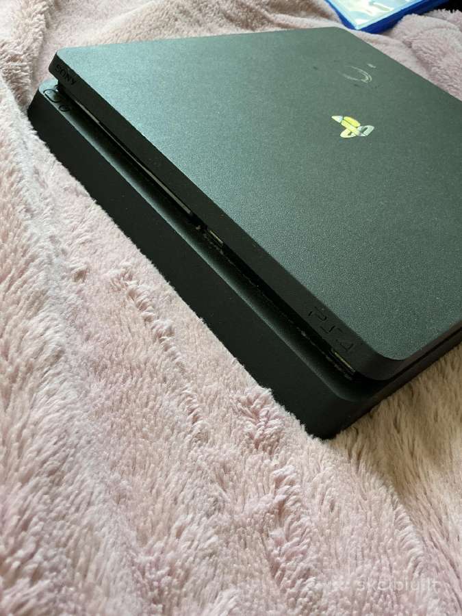 Ps4 Slim 1tb + 3 žaidimai - nuotraukos Nr. 2