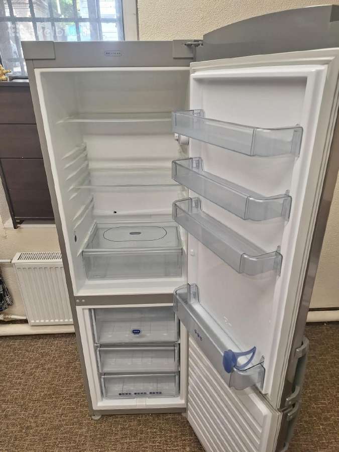 Whirlpool Arc57542 IX šaldytuvas su šaldikliu - nuotraukos Nr. 4