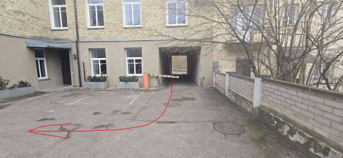Parkingo vieta Vilniaus centre (Tauro g.) - nuotraukos Nr. 3