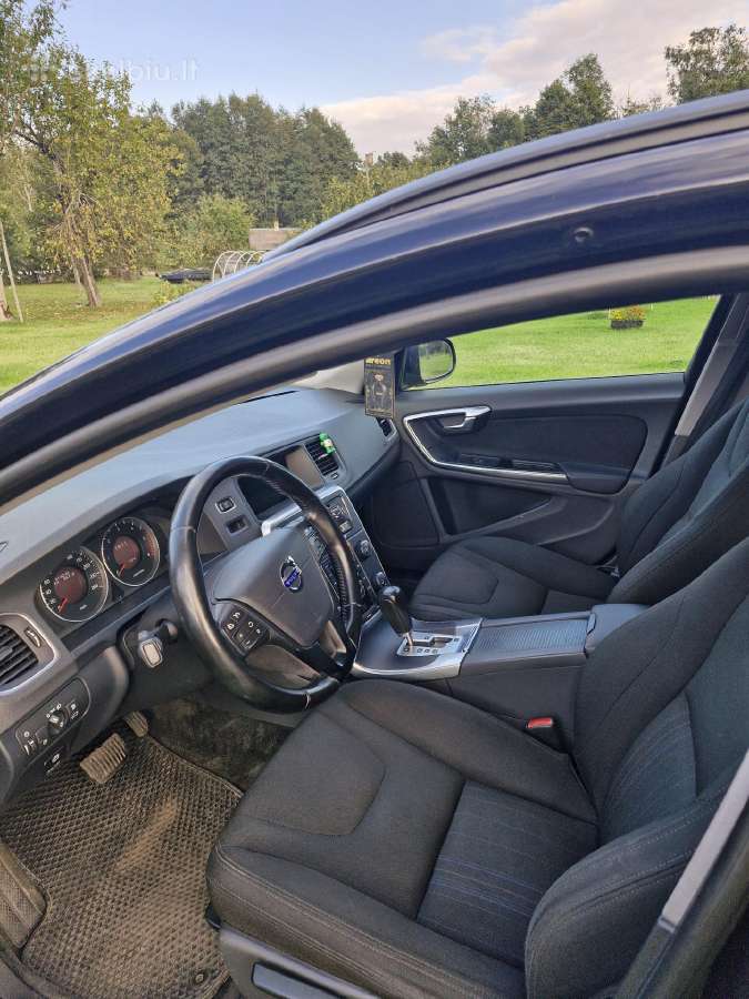 Volvo V60 - nuotraukos Nr. 9