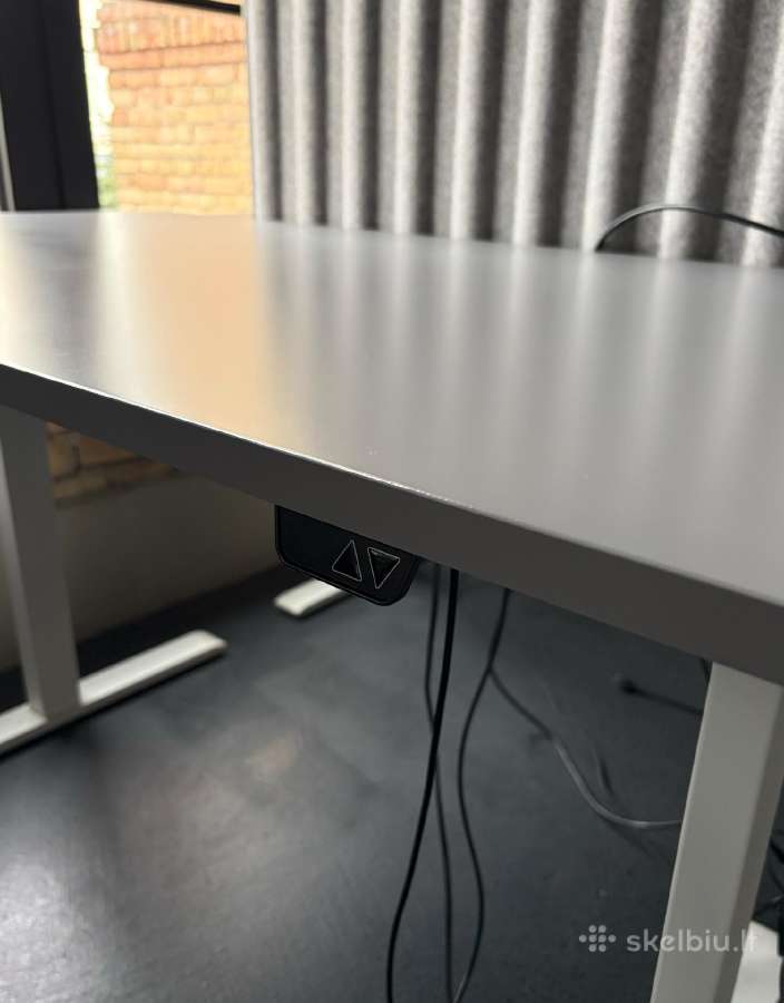 Ikea Rodulf elektrinis reguliuojamo aukščio stalas - nuotraukos Nr. 2