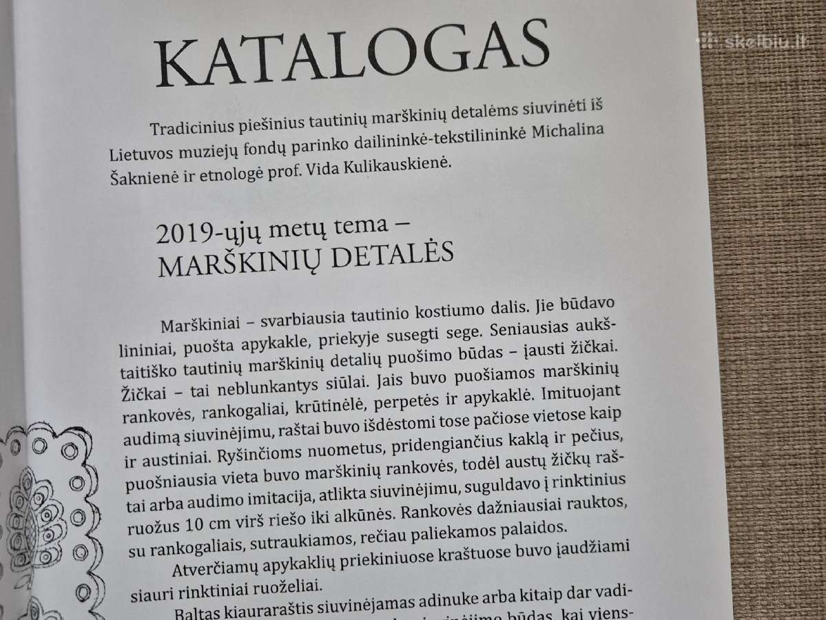 Aukštaitijos tautinių marškinių siuvinėjimas - nuotraukos Nr. 3