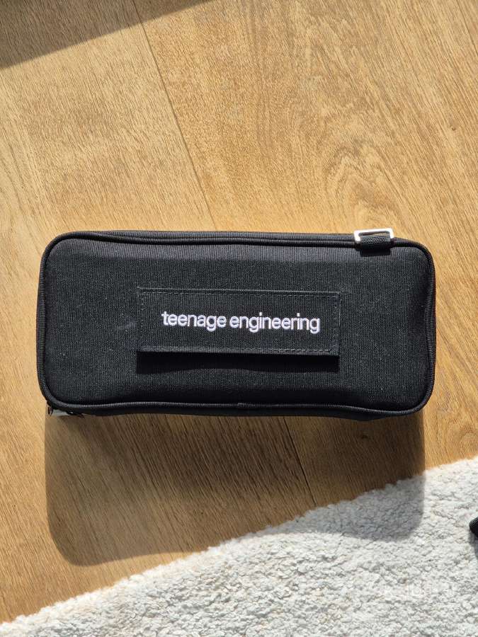 Teenage Engineering Op1 Rev. 2 + originalus dėkla - nuotraukos Nr. 10