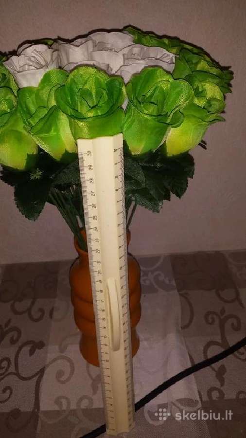 Dirbtinu roziu puokste. Nesiunciu! 27 rozes - nuotraukos Nr. 10