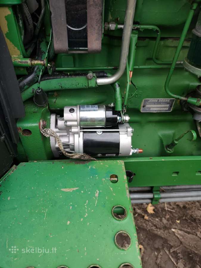 Traktorius John Deere 2250 - nuotraukos Nr. 10