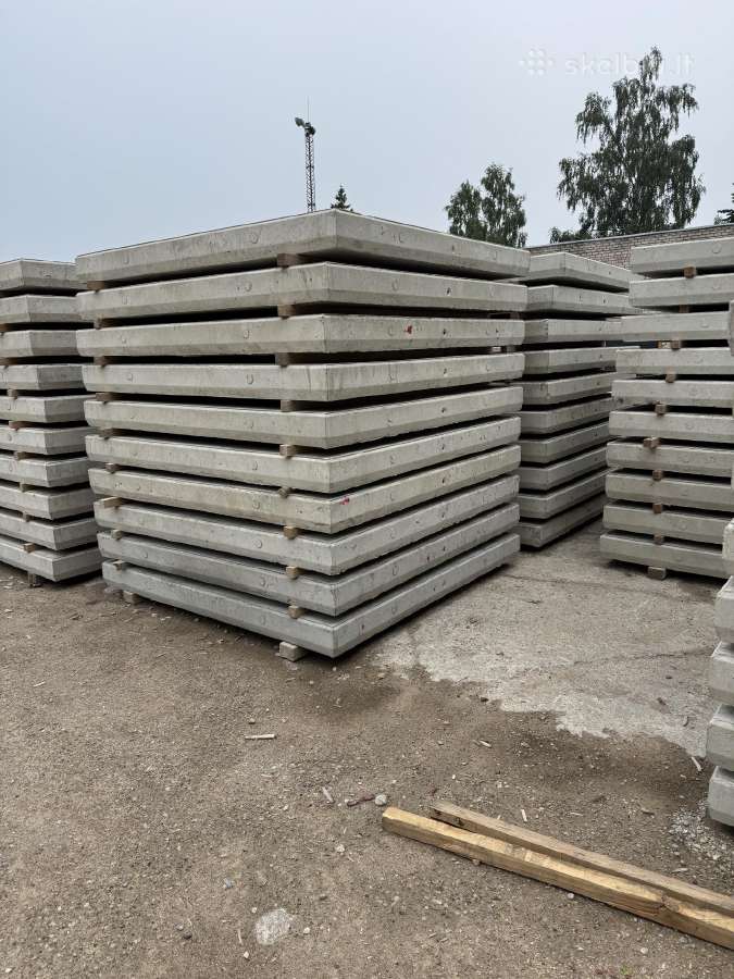 Betonines kelio plokstes logistika aiksteles ukiui - nuotraukos Nr. 16