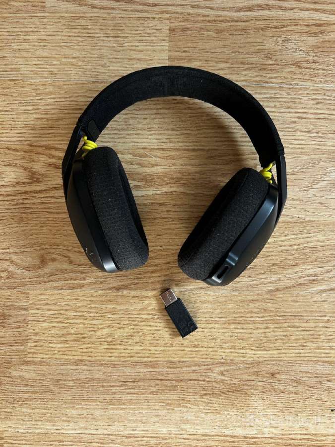 Belaidės žaidimų ausinės Logitech G435 - nuotraukos Nr. 2