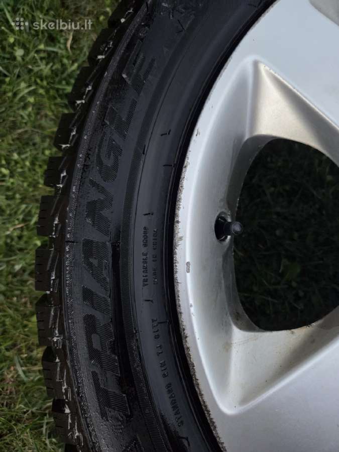 Volvo v70 lieti ratlankiai su žieminėm padangom - nuotraukos Nr. 4