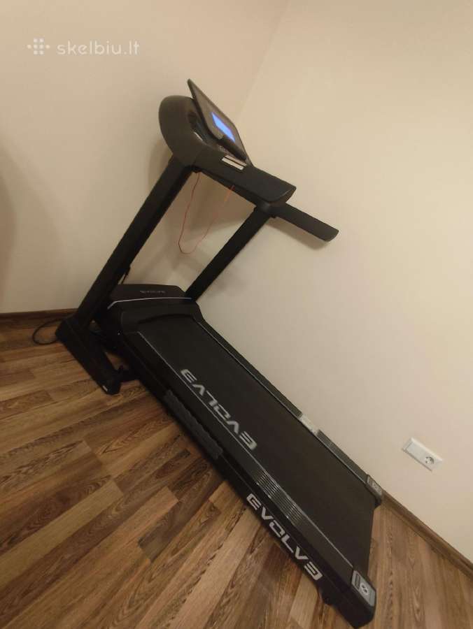 Parduodamas Evolve elektrinis bėgimo takelis. - nuotraukos Nr. 5