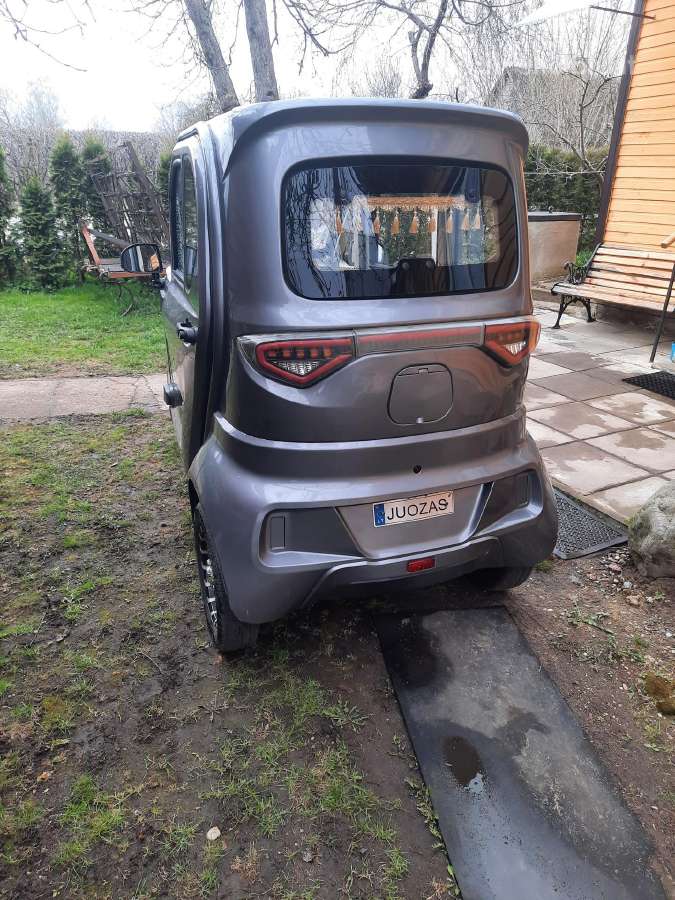 Parduodu elektrine mašinėle - nuotraukos Nr. 2