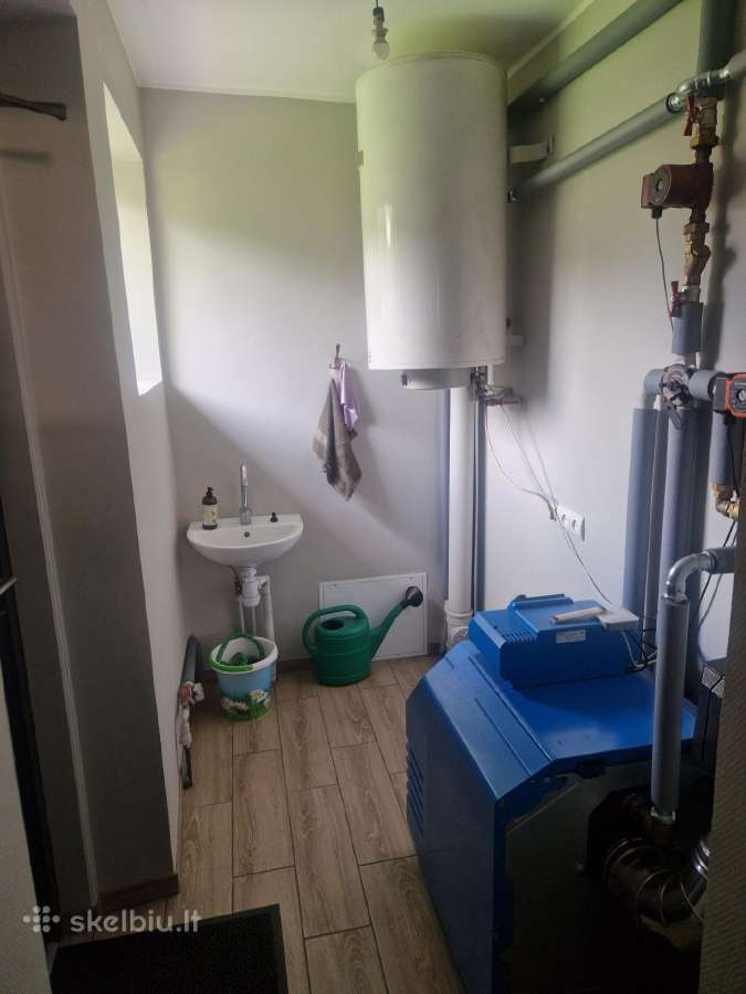 Namas miesto centre prie upės - nuotraukos Nr. 10