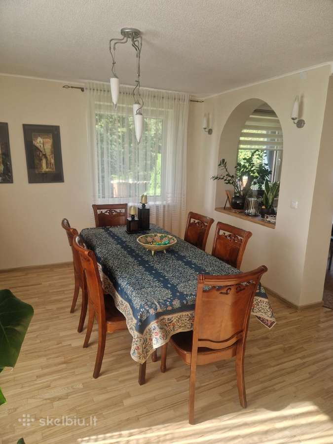 Namas miesto centre prie upės - nuotraukos Nr. 17