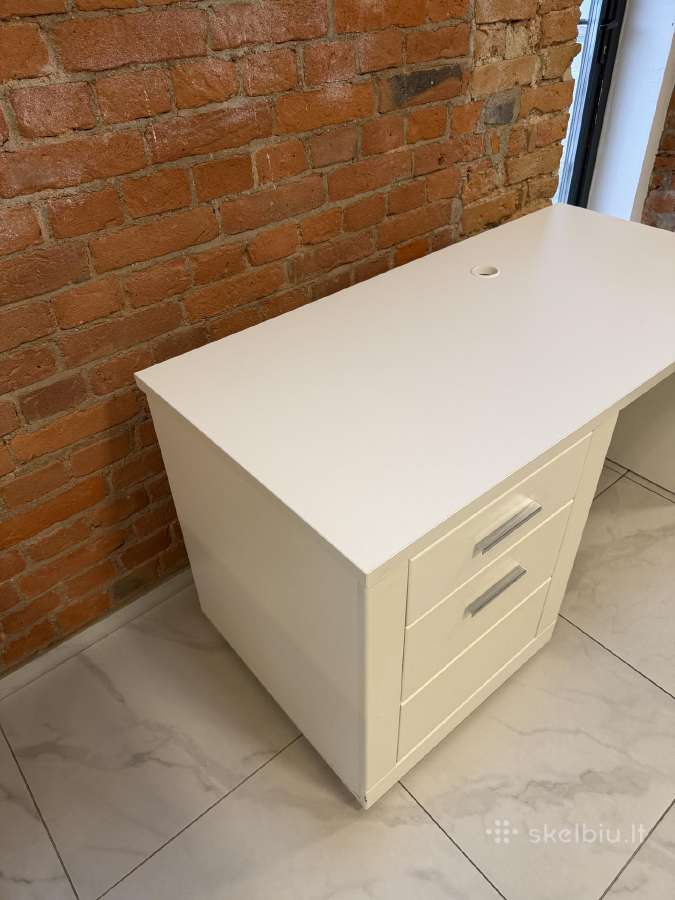 Rašomasis, darbo stalas - nuotraukos Nr. 4