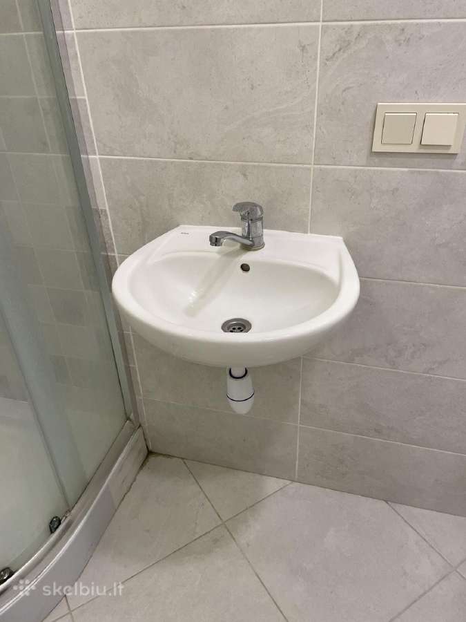 WC klozetas 15€, kriauklė su maišytuvu 15€ - nuotraukos Nr. 2