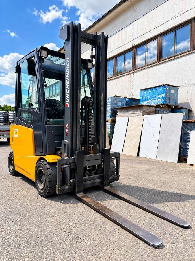 Elektrinis autokrautuvas 2t Triplex 4,8 m - nuotraukos Nr. 4