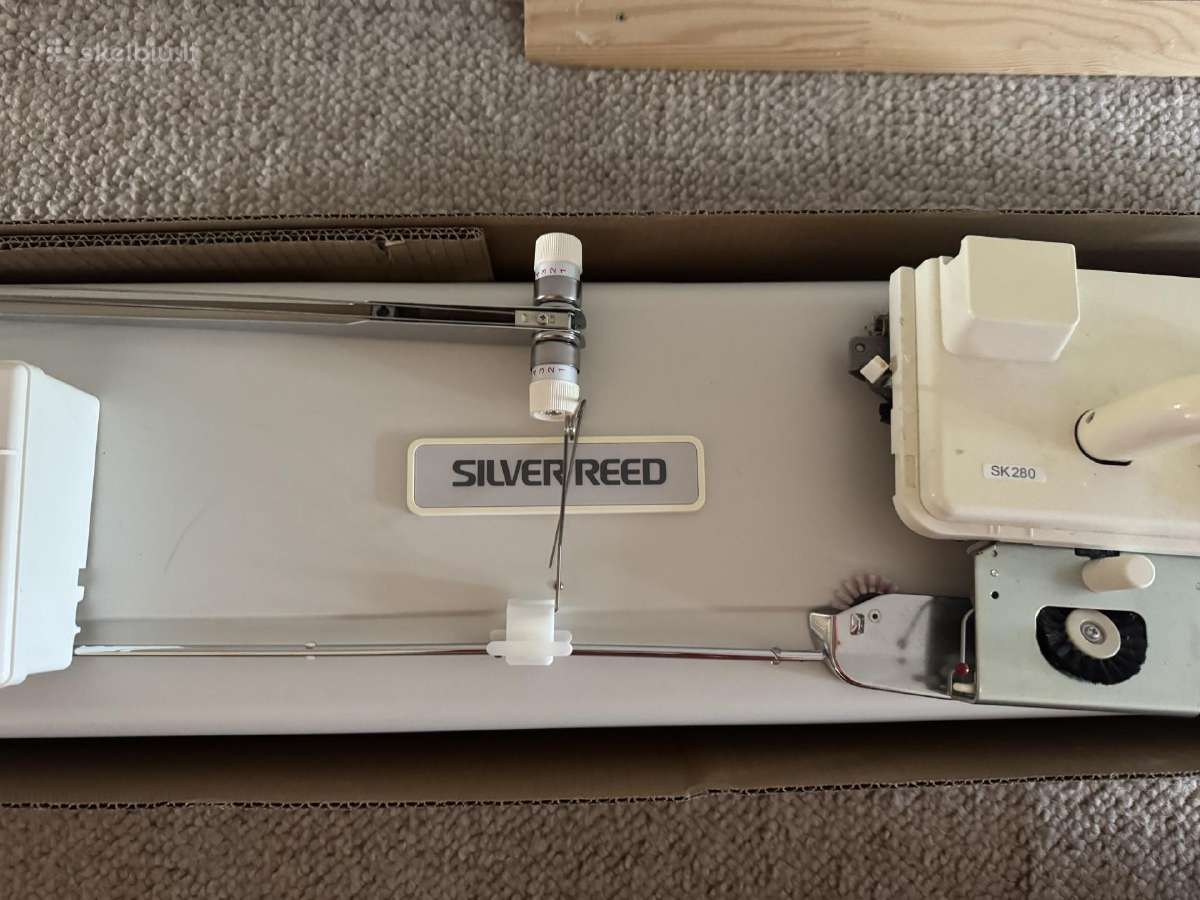 Parduodu mezgimo mašiną „Silver Reed“ Sk 280 - nuotraukos Nr. 2
