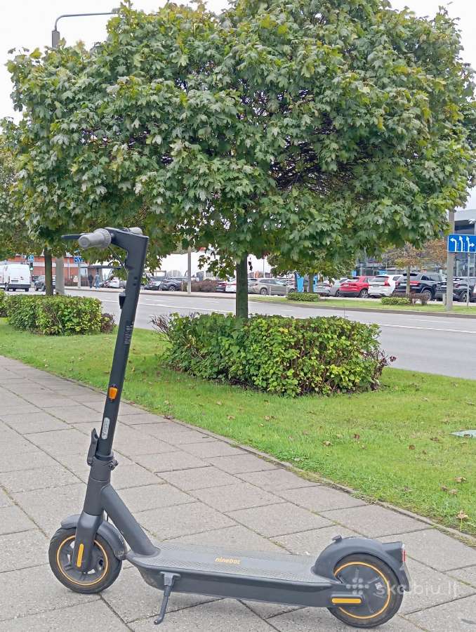 Su dokumentais Ninebot max G30,38km/h važiuoja - nuotraukos Nr. 2