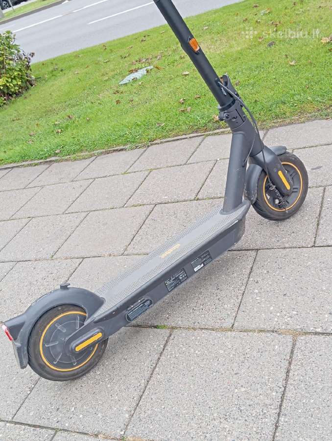 Su dokumentais Ninebot max G30,38km/h važiuoja - nuotraukos Nr. 8