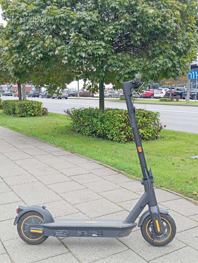 Su dokumentais Ninebot max G30,38km/h važiuoja - nuotraukos Nr. 9