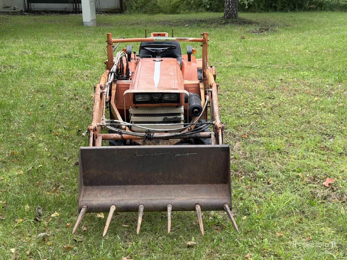 Traktorius Kubota B1500 su frontaliniu (19 Ag) - nuotraukos Nr. 8