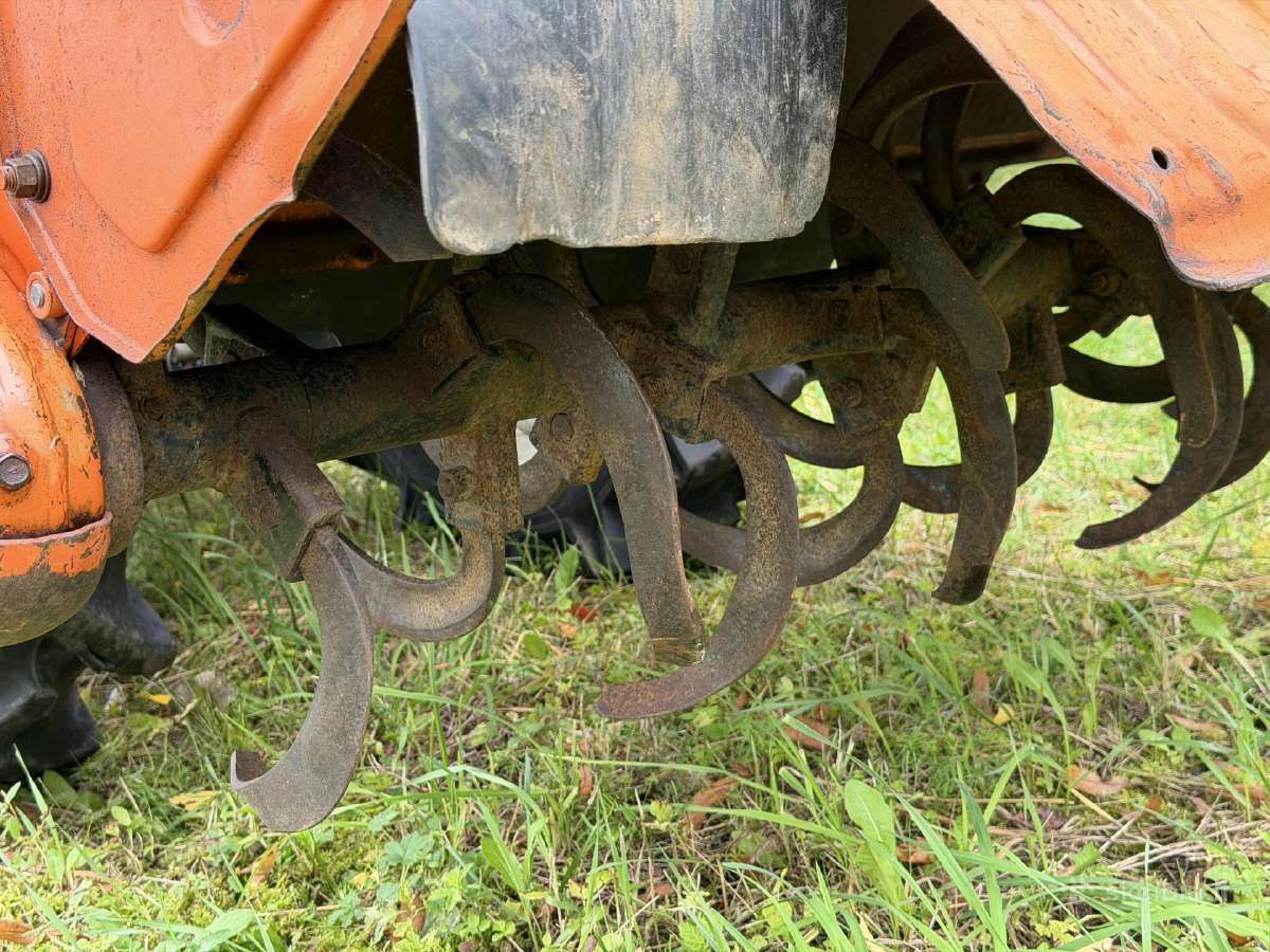 Traktorius Kubota B1500 su frontaliniu (19 Ag) - nuotraukos Nr. 10