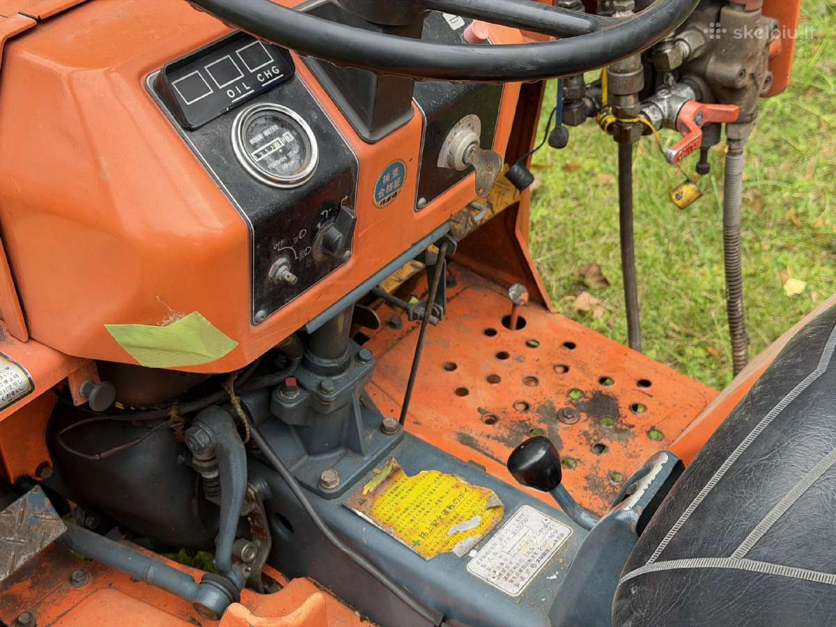 Traktorius Kubota B1500 su frontaliniu (19 Ag) - nuotraukos Nr. 12