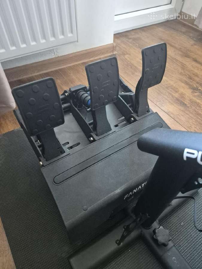 Parduodu fanatec simuliatoriu su kede playseat - nuotraukos Nr. 2