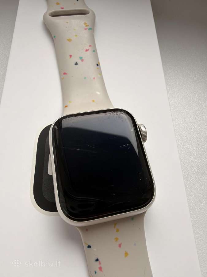 Apple Watch Se 2 40 mm su papildomomis apyrankėmis - nuotraukos Nr. 5