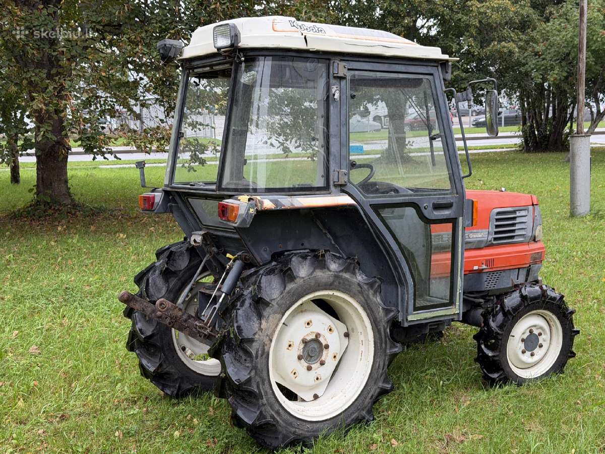 Traktorius Kubota Gl268d su kabina - greitaeigis! - nuotraukos Nr. 5