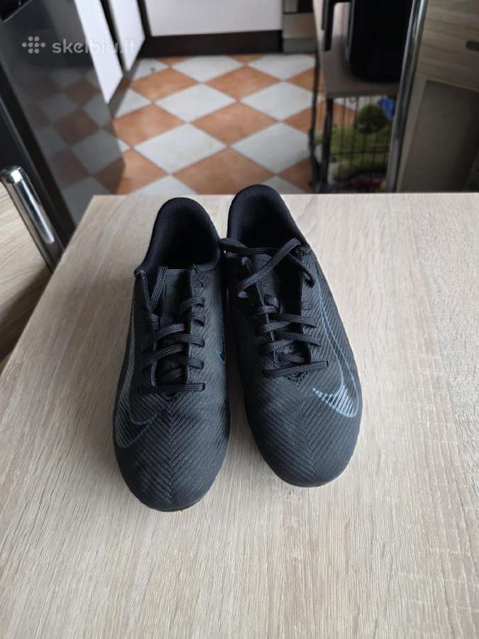 Vaikiški futbolo batai Nike - nuotraukos Nr. 4