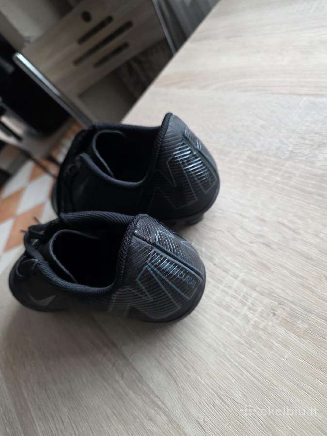 Vaikiški futbolo batai Nike - nuotraukos Nr. 5