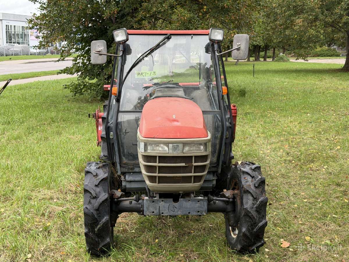 Traktorius Yanmar Af-33 su kabina (33 Ag) - nuotraukos Nr. 2
