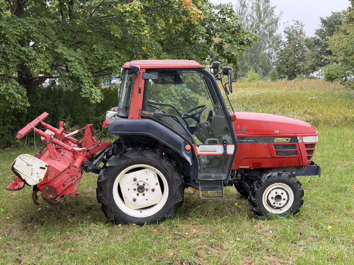 Traktorius Yanmar Af-250 su kabina (25 Ag) - nuotraukos Nr. 6
