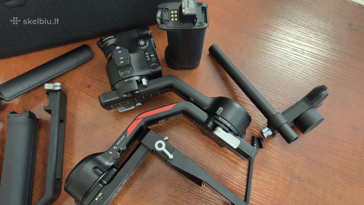Sony a7III komplektas - nuotraukos Nr. 10