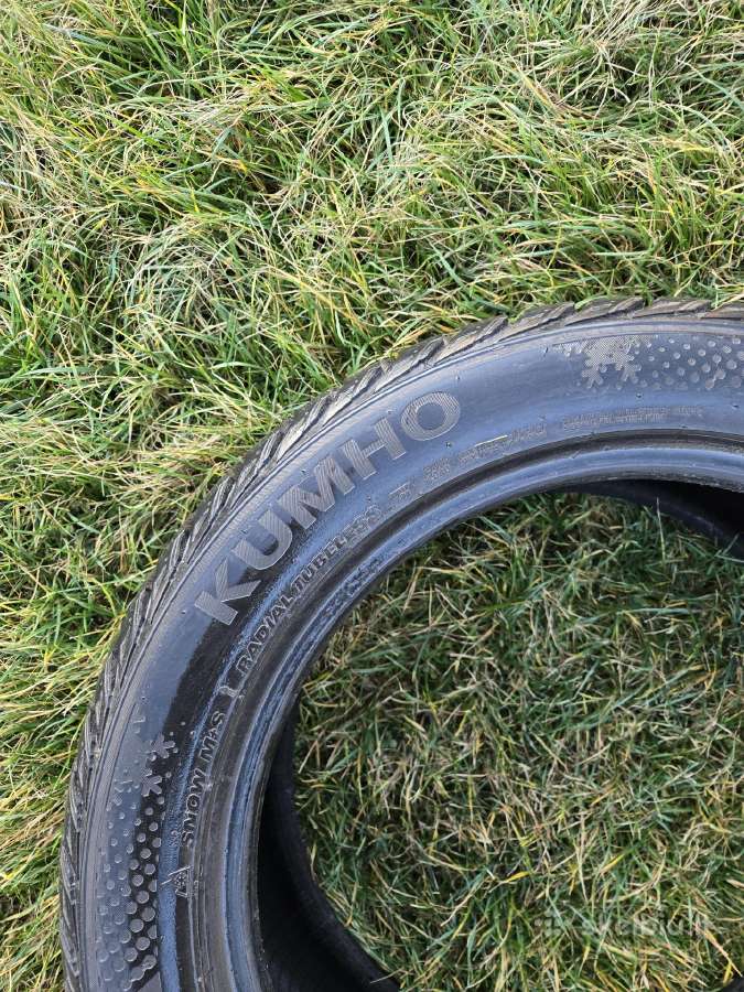 Kumho wintercraft 255/45 R18 103v XL padangos - nuotraukos Nr. 4