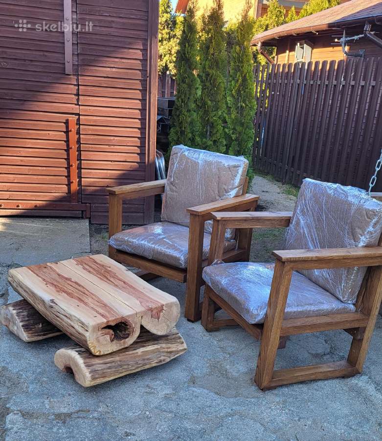 Staliukas iš kriaušės medžio - nuotraukos Nr. 2