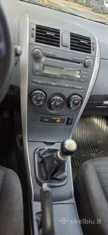 Parduodamas automobilis Toyota Corolla 2011 - nuotraukos Nr. 2