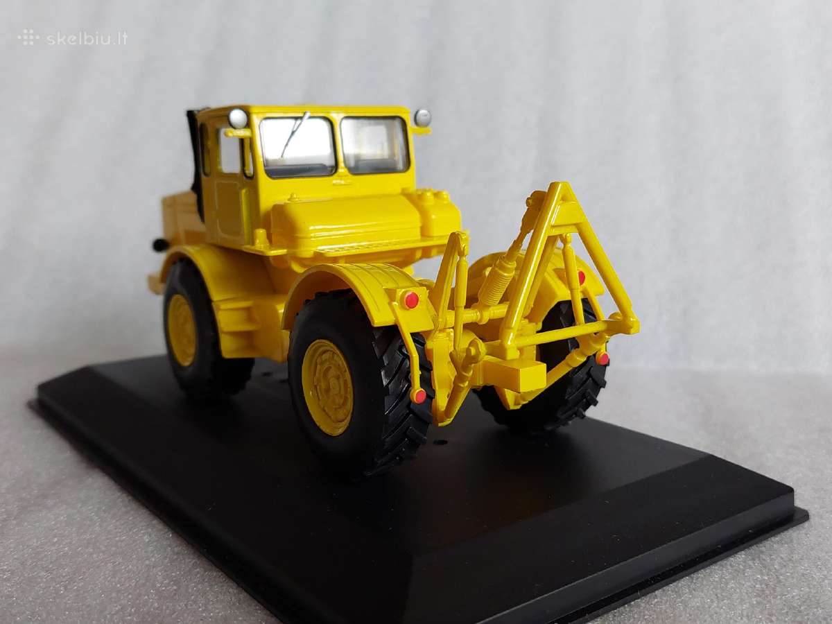 K-700 Kirovec - nuotraukos Nr. 3