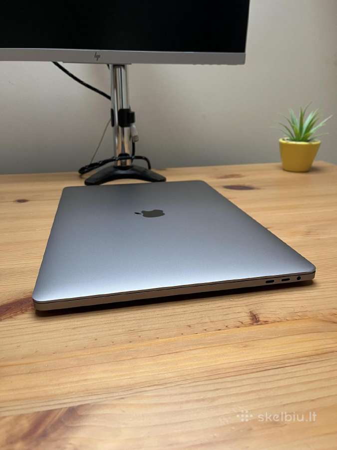 MacBook Pro 2019 16in 512gb Retina (mazai ciklu) - nuotraukos Nr. 7