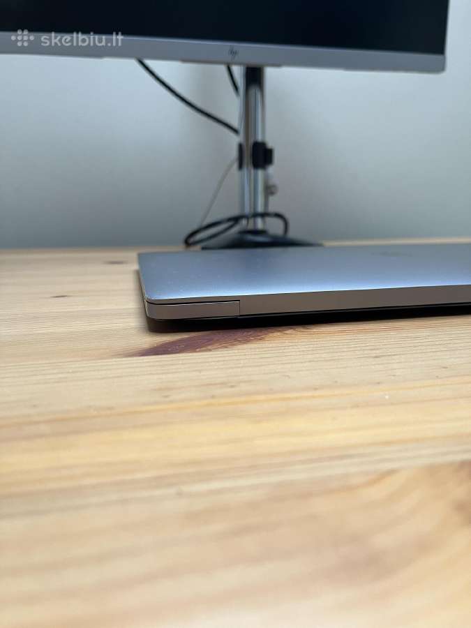 MacBook Pro 2019 16in 512gb Retina (mazai ciklu) - nuotraukos Nr. 9