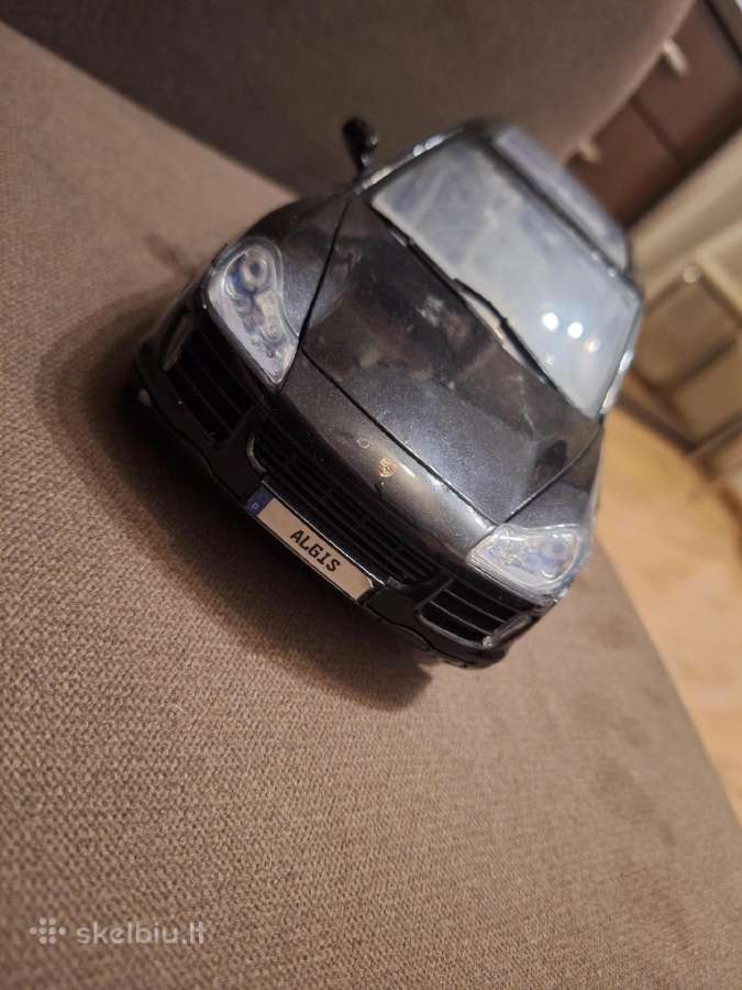 Porshche cayenne 1:18 - nuotraukos Nr. 2