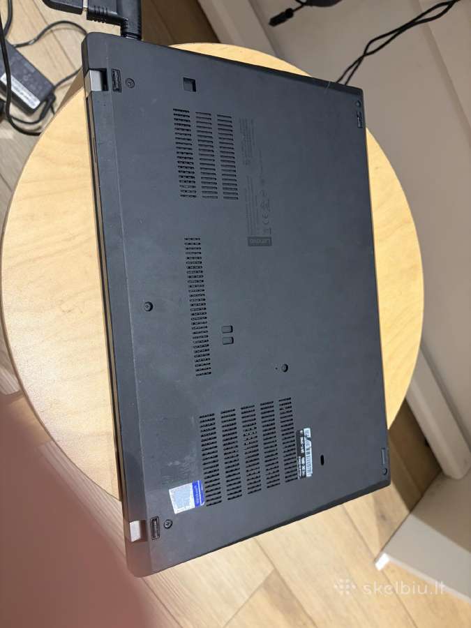Lenovo Thinkpad T490 – i7, 16 GB RAM - nuotraukos Nr. 3